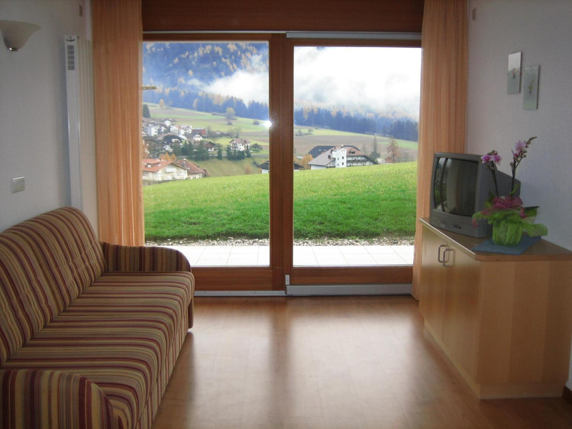 Garni - Appartement Neumairhof Rasun di Sopra Zewnętrze zdjęcie