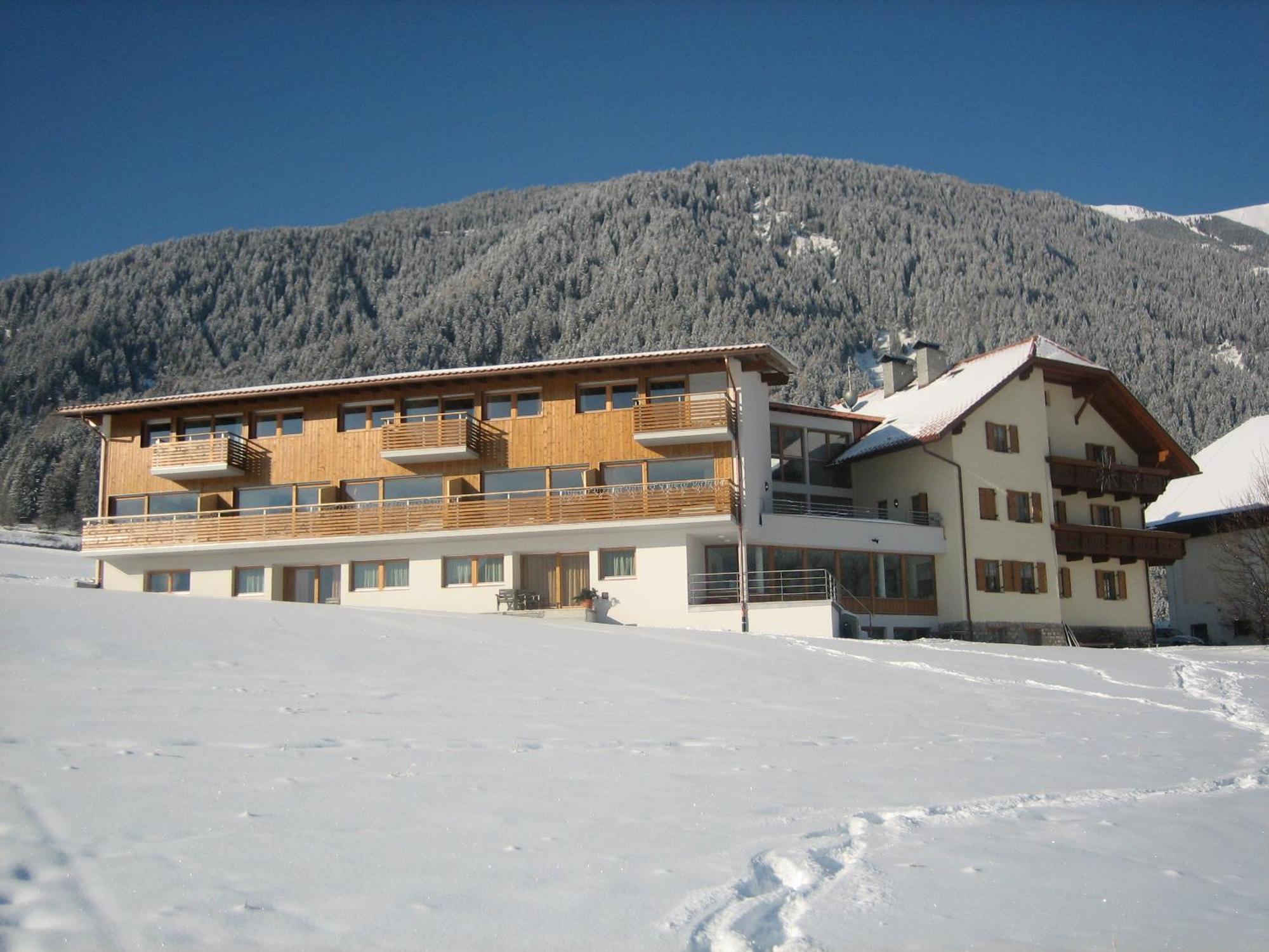 Garni - Appartement Neumairhof Rasun di Sopra Zewnętrze zdjęcie